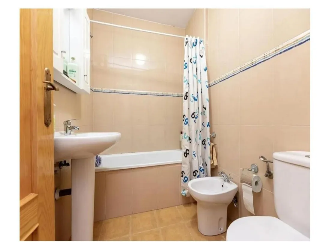 Piso en  Calle Aljibe Alto 11 - Foto 6