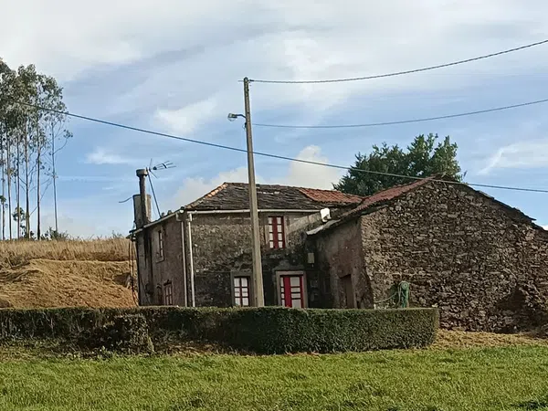 Casa de pueblo en Trieiro s/n - Foto 1