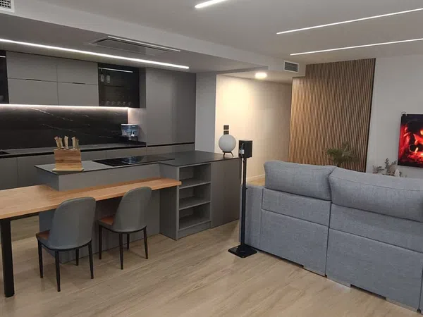 Piso en avenida Villajoyosa, 100 - Foto 4