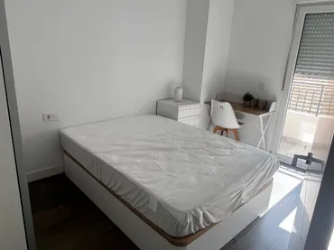 Piso en  Carrer de Bernardo López García 32 - Foto 4