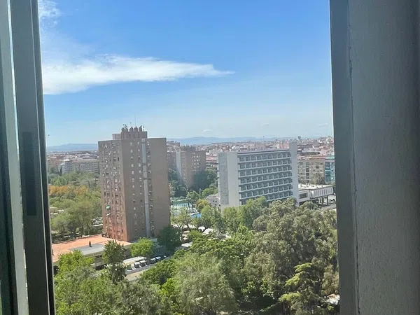 Piso en Calle de l'Escriptor Rafael Ferreres, Ciutat de les Arts i de les Ciencies - Foto 1