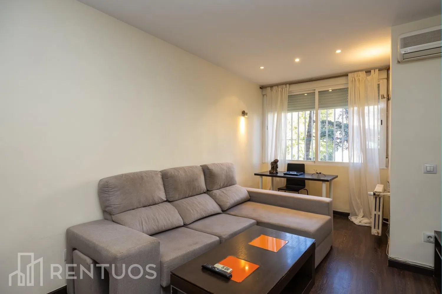 Piso en calle de Cebreros - Foto 2