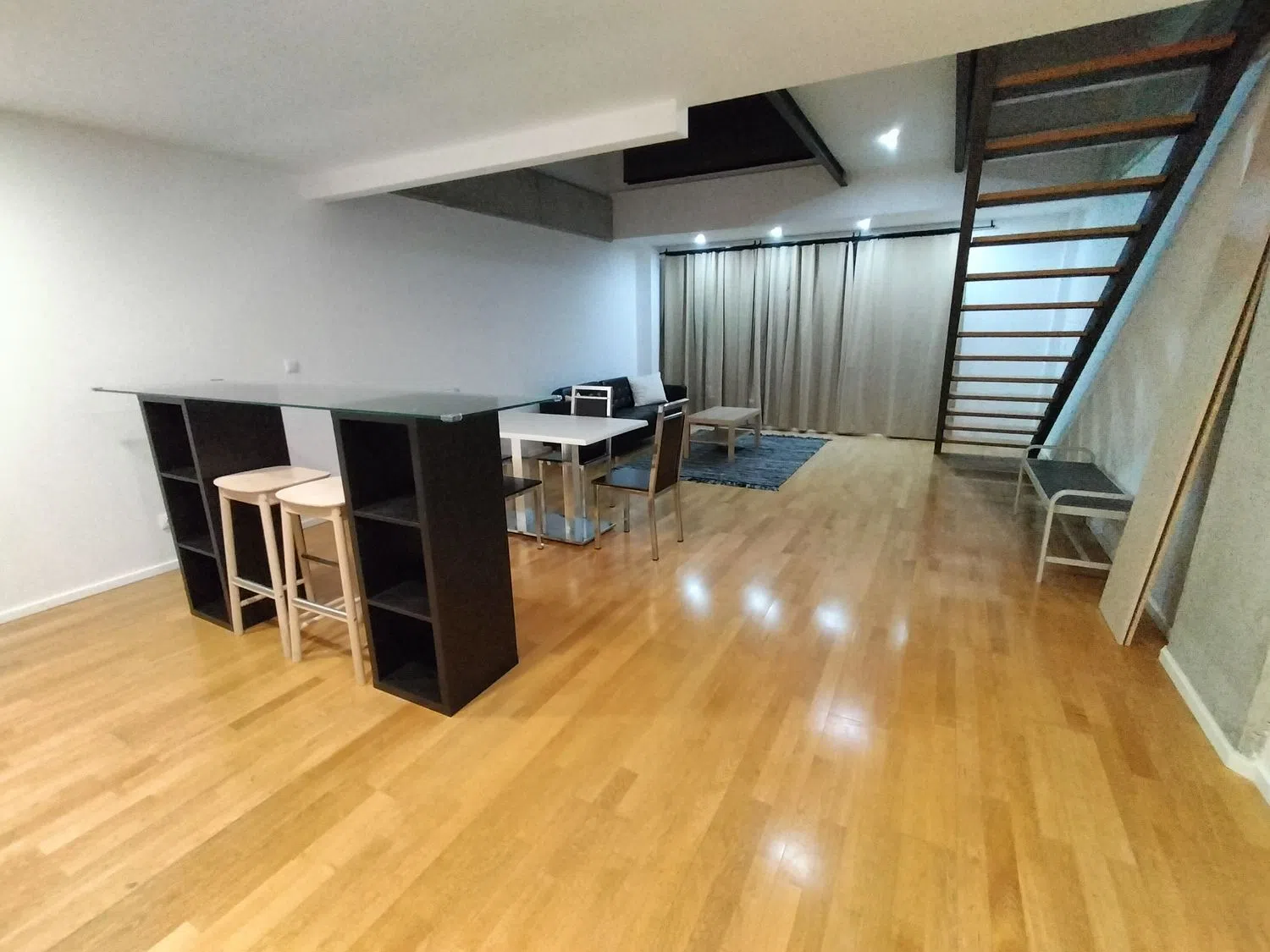 Estudio en avenida de la Industria, 16 - Foto 5