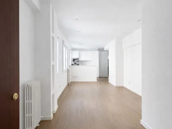 Piso en plaza del Biombo, 5