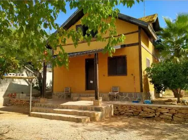 Casa adosada en  Camí de Paterna 47 - Foto 1