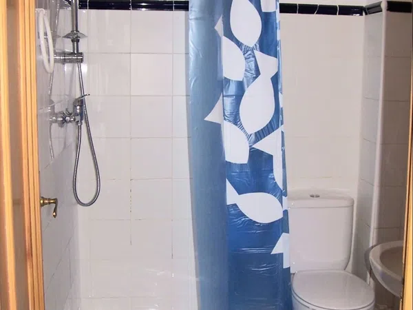 Piso en calle del Monestir de Poblet, 6 - Foto 9