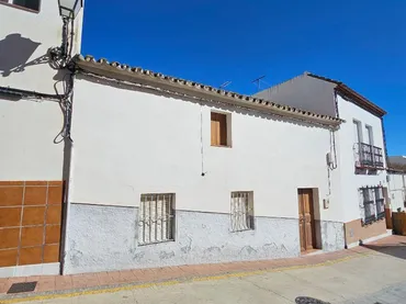 Casa adosada en  Calle Alcalde Antonio Mancheño 18 - Foto 5