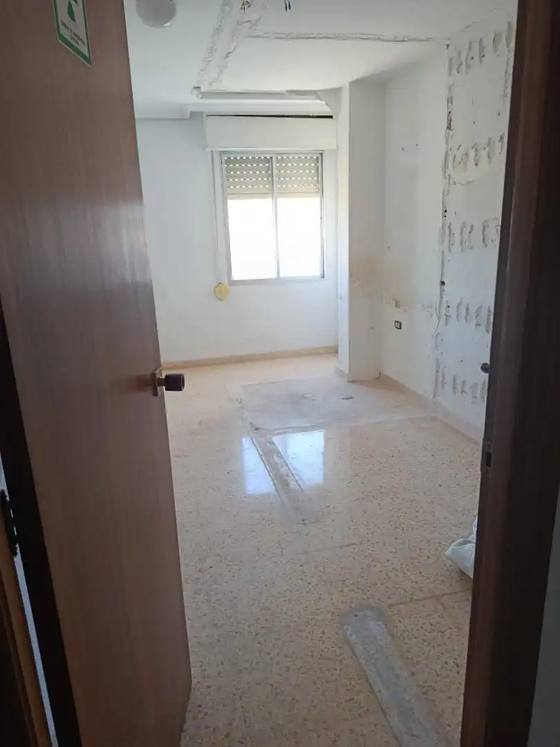 Piso en  Avinguda d'Almansa 14 - Foto 11