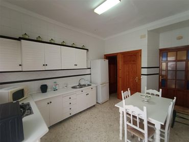 Casa adosada en  Calle Ramón y Cajal 8 - Foto 4