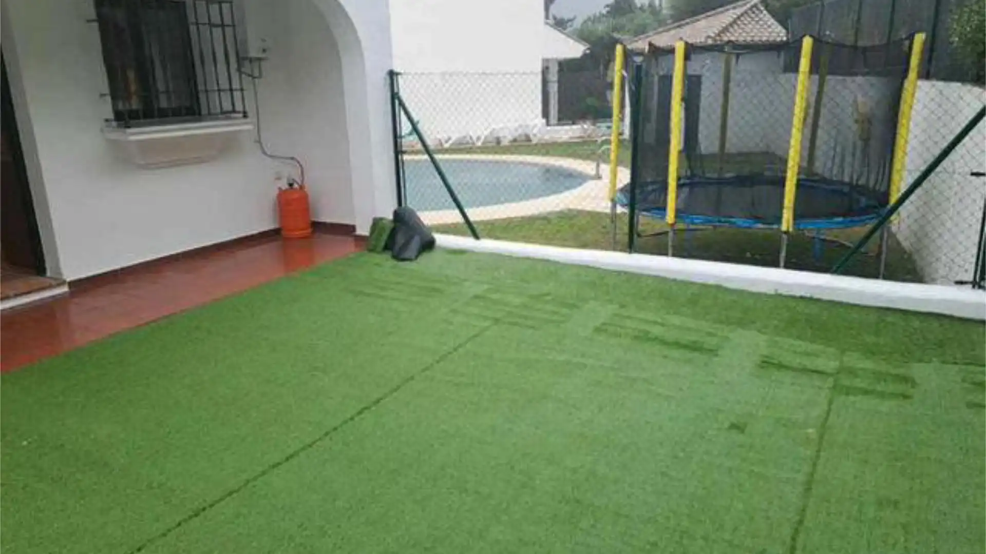 Chalet en El Goleto - Foto 3