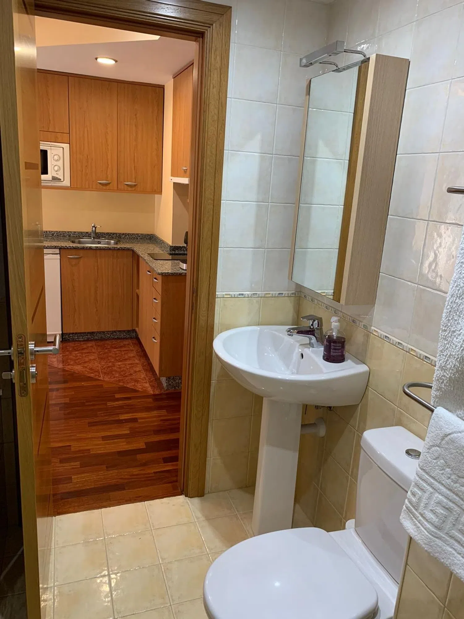 Piso en calle Guatemala, 3 - Foto 10