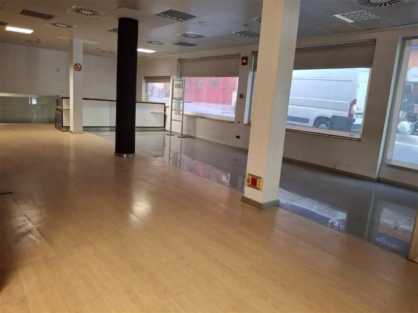 Local comercial en  Calle Gran Vía de Colón 26 - Foto 10