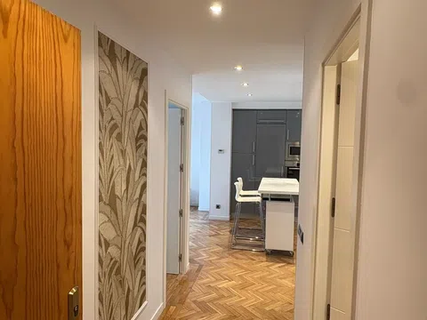 Piso en calle Cadarso, 1