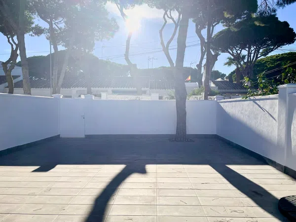 Chalet adosado en Avenida del Cantábrico, 14, La Barrosa - Foto 3