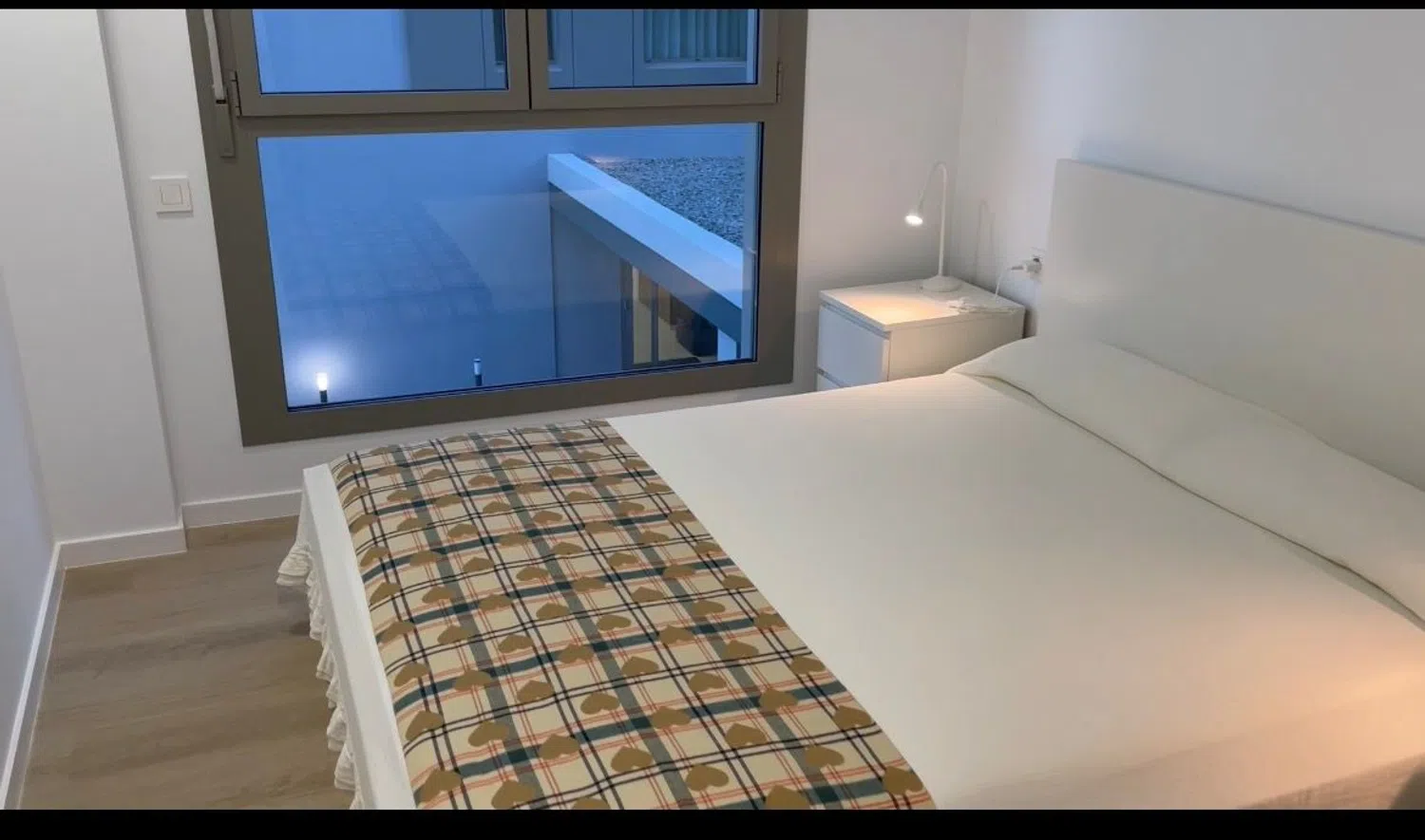 Piso en calle Doctor Alfonso Chiscano Díaz, 24 - Foto 8