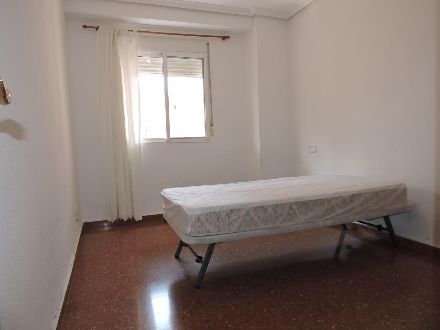 Piso en Calle de l'Alcalde Gurrea, Nou Benicalap - Foto 10