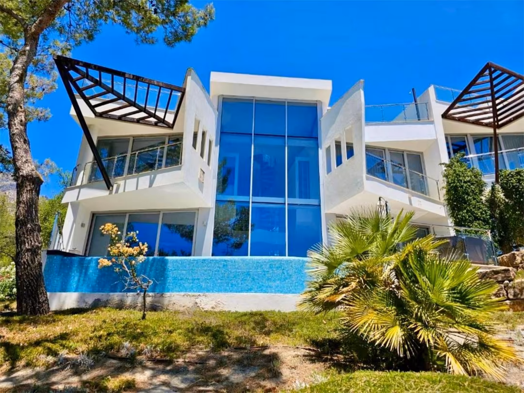 Chalet en  Calle Verdi 38