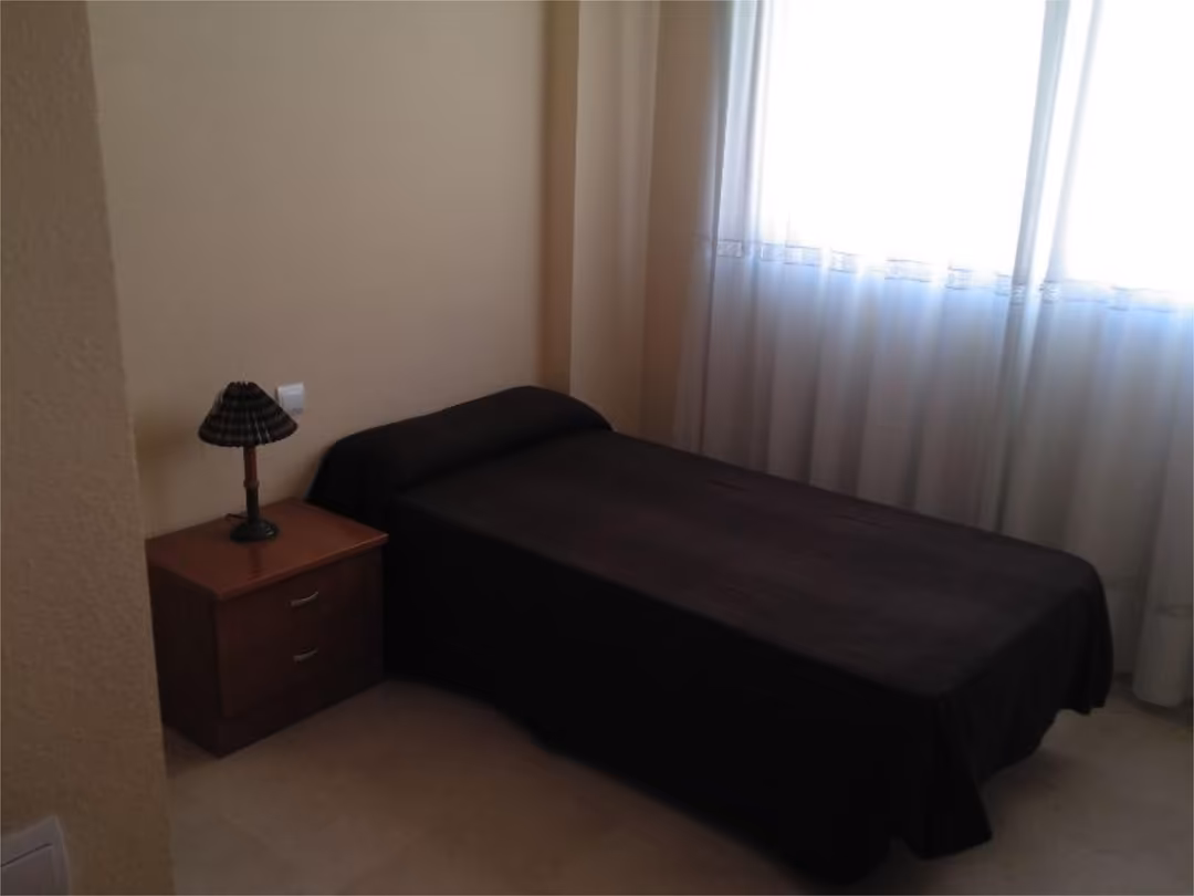 Piso en  Plaza de la Solidaridad 7 - Foto 9