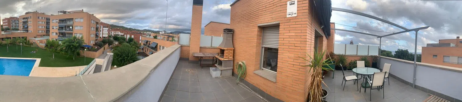 Dúplex en ronda 8 de març, 63 - Foto 12