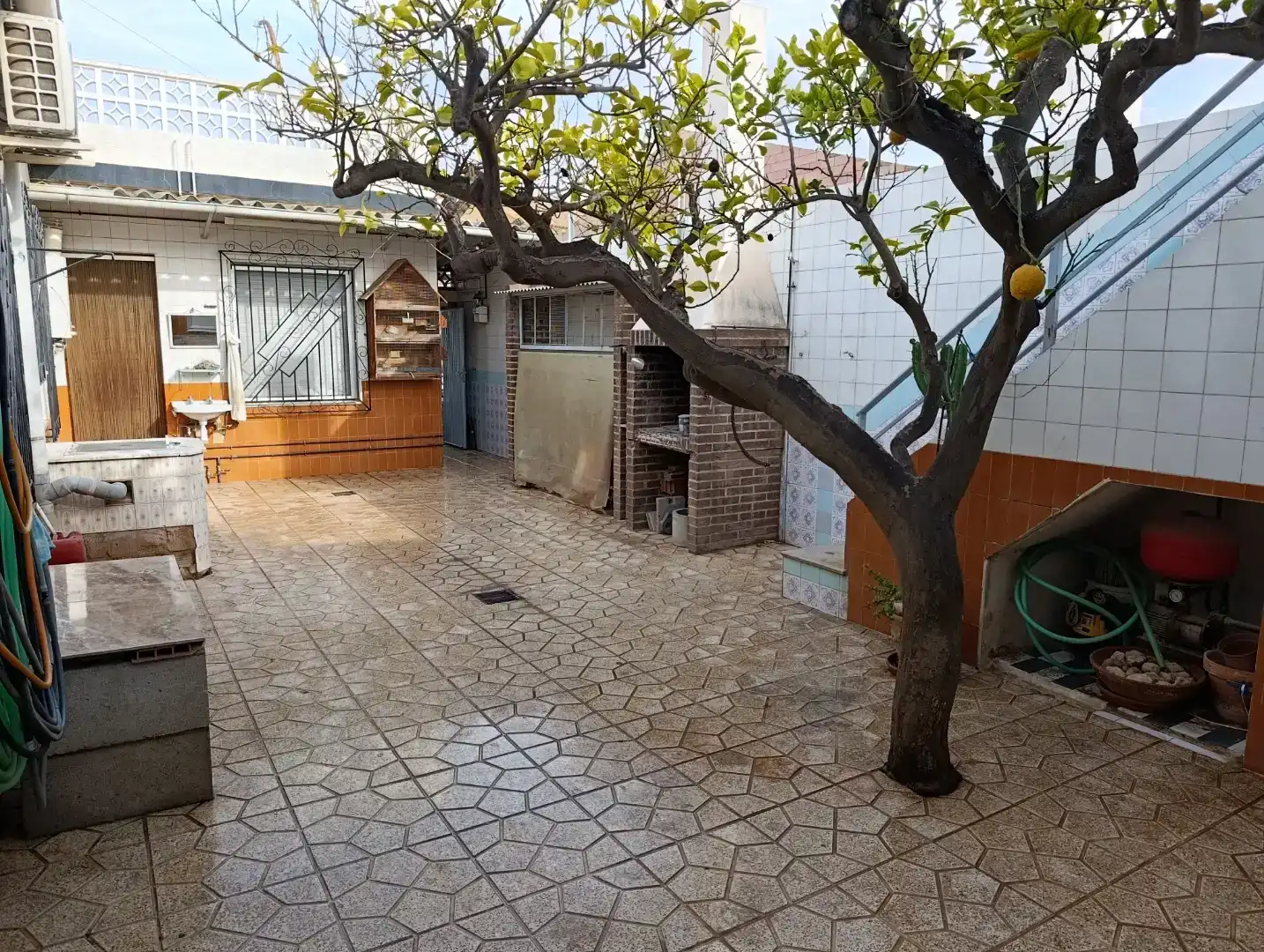 Planta baja en  Avenida del Taibilla 17 - Foto 14