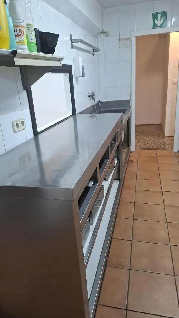 Local comercial en  Carrer de Mollet 18 - Foto 3