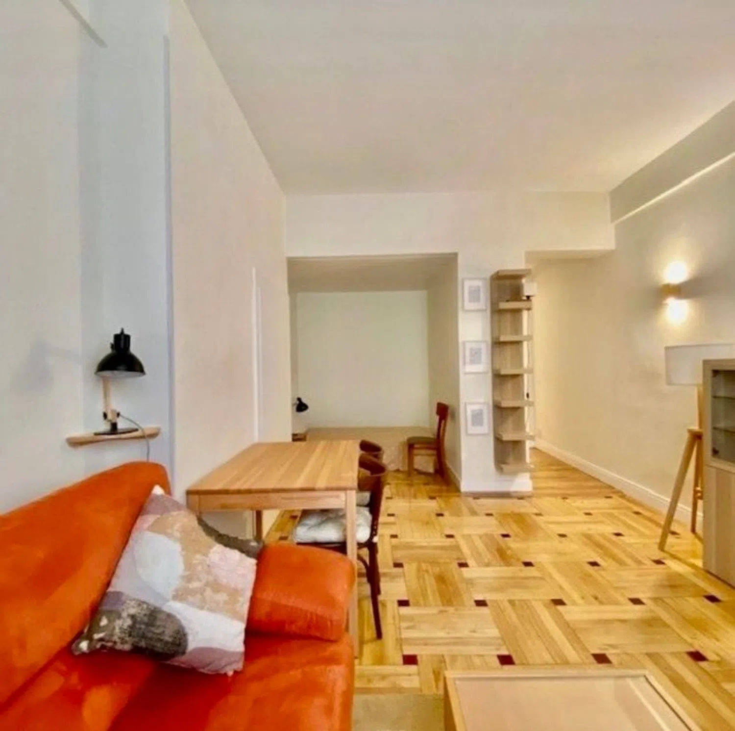 Estudio en plaza de San Juan de la Cruz, 7 - Foto 1