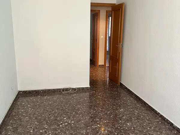 Piso en Avenida de Cesáreo Alierta, 39, Parque Miraflores - Foto 17