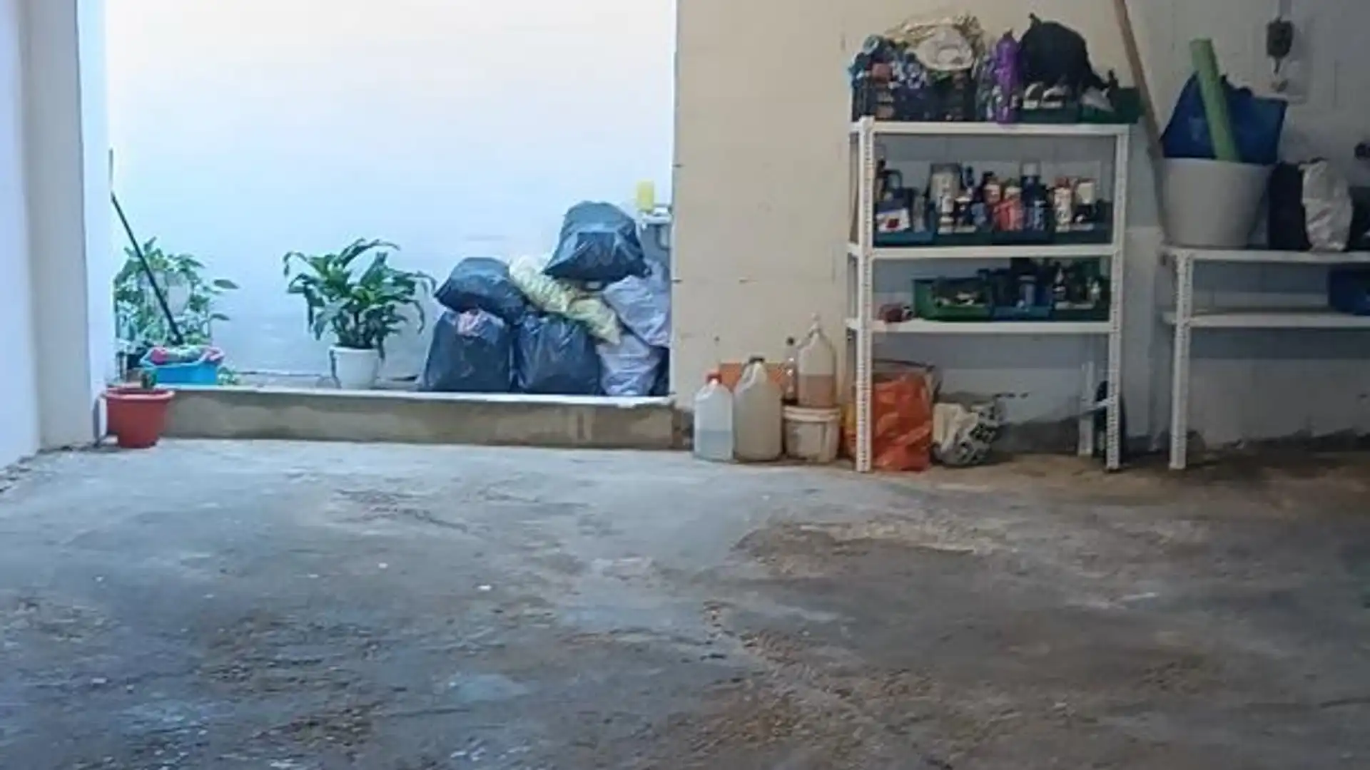 Planta baja en  Carrer del Santíssim Crist de la Salut 65 - Foto 3