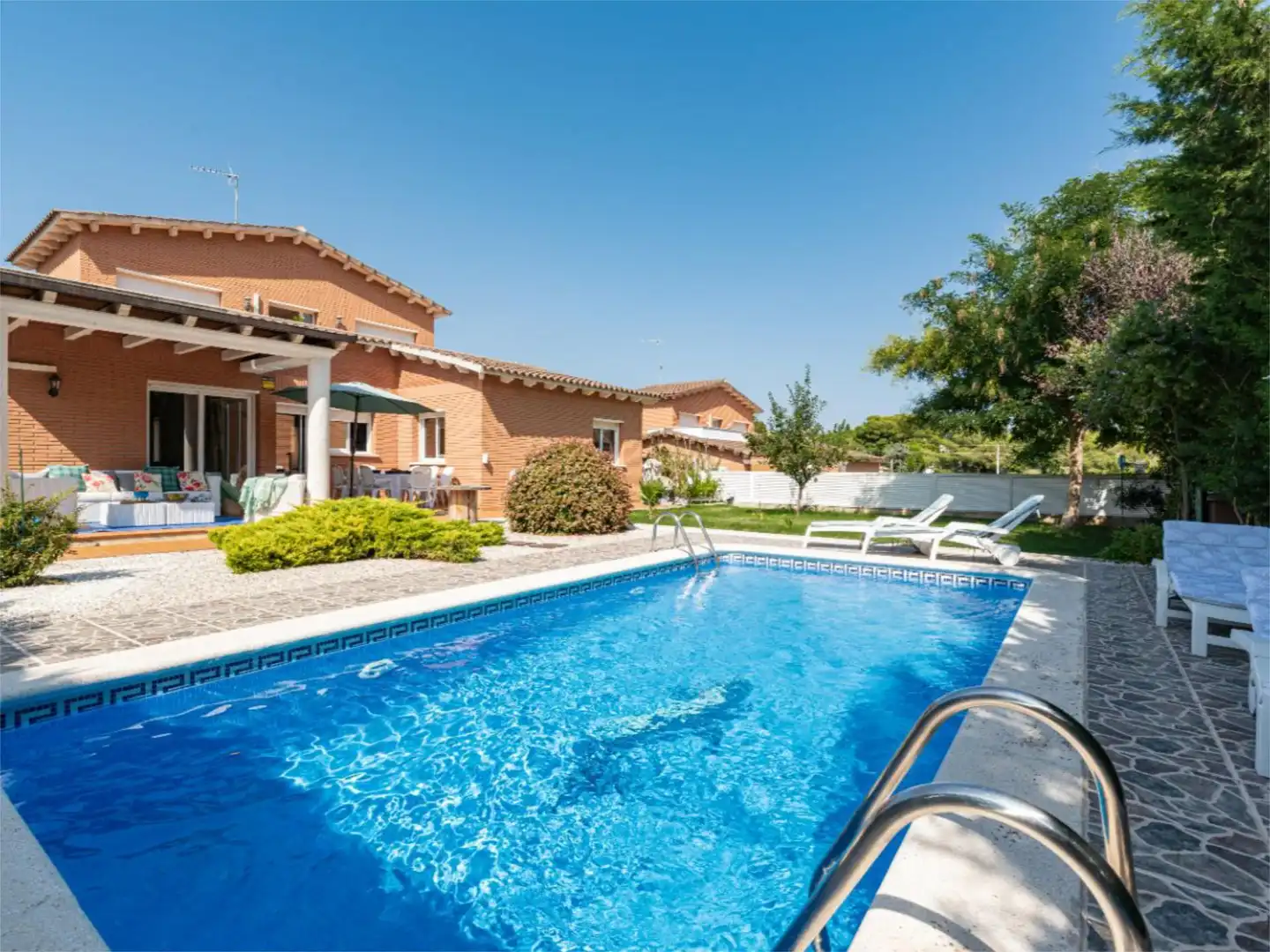 Chalet en Roda de Berà - Foto 3