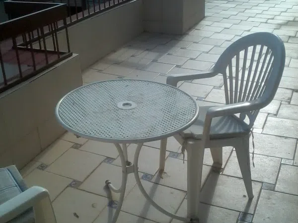 Piso en calle ángel ganivet, 16