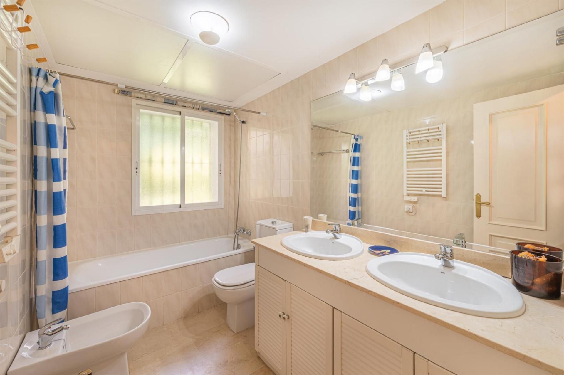 Casa adosada en  Avenida del Prado 101 - Foto 6