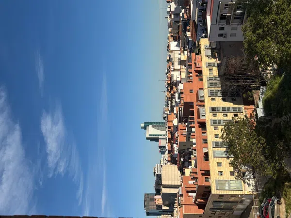 Piso en calle de la Reina Mercedes, 1