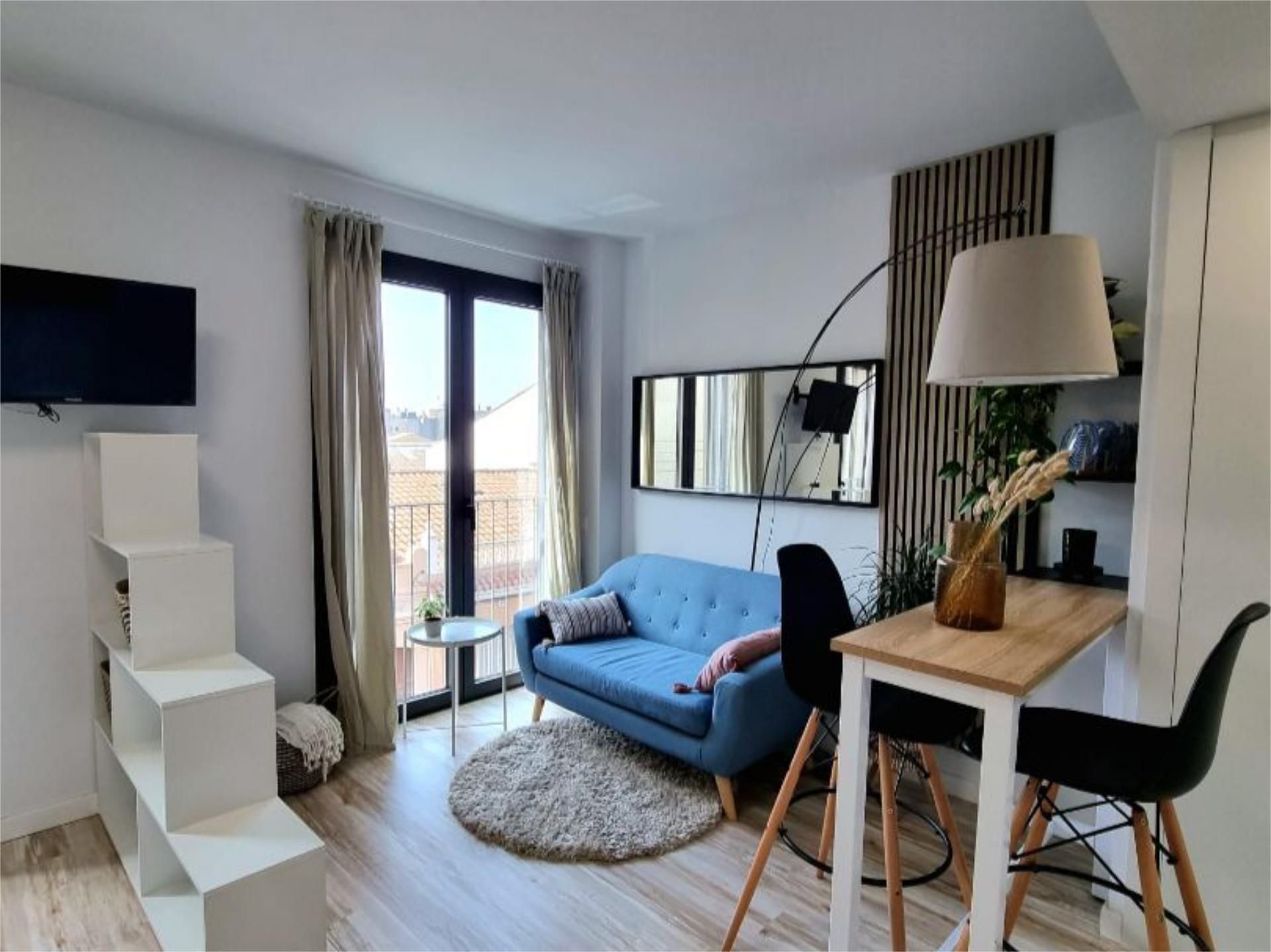 Piso en calle Carrer de Tetuan 56 - Foto 3