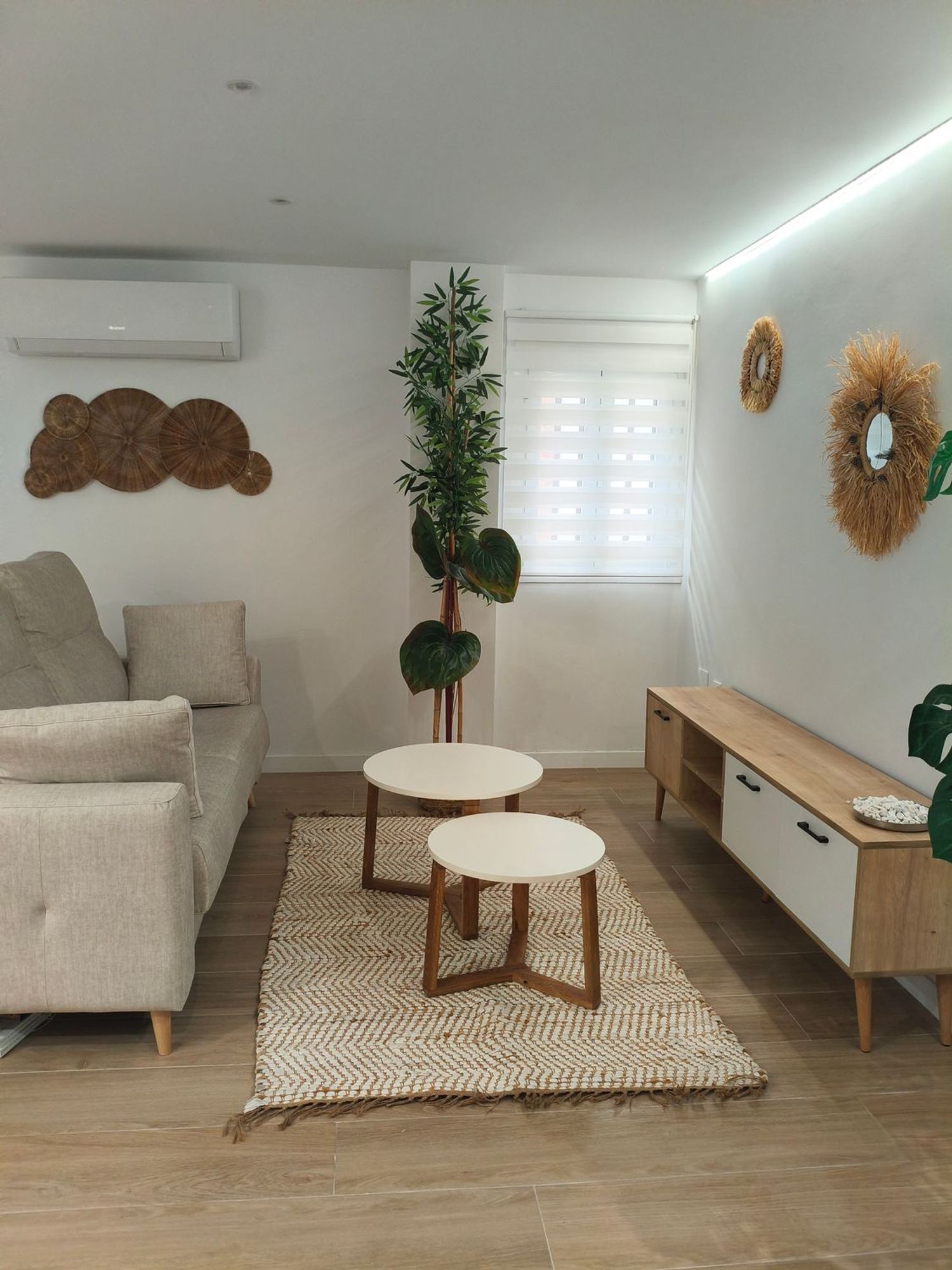 Piso en calle Federico Rubio, 8