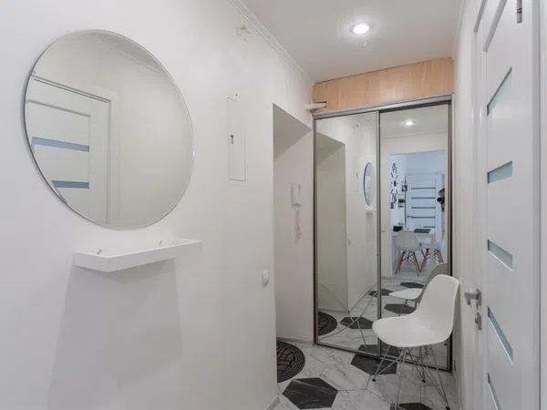 Piso en calle de Nieremberg, 8