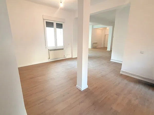 Piso en calle de San Bernardo, 5