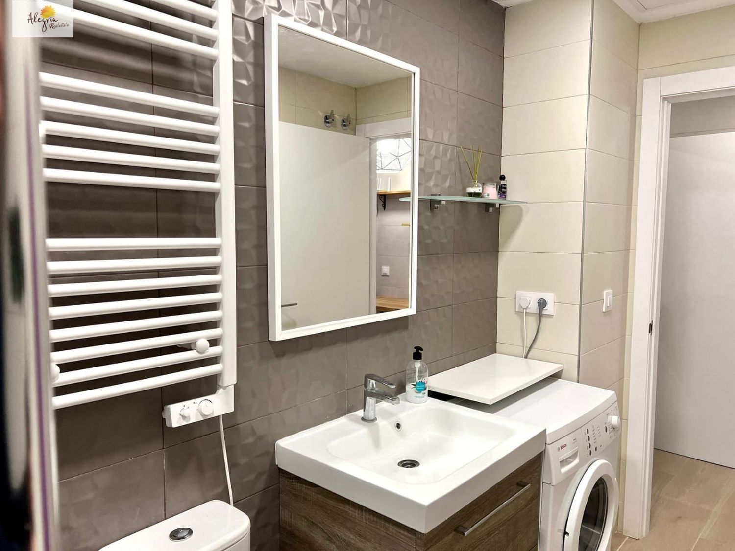 Estudio en calle de Viana, 18 - Foto 2