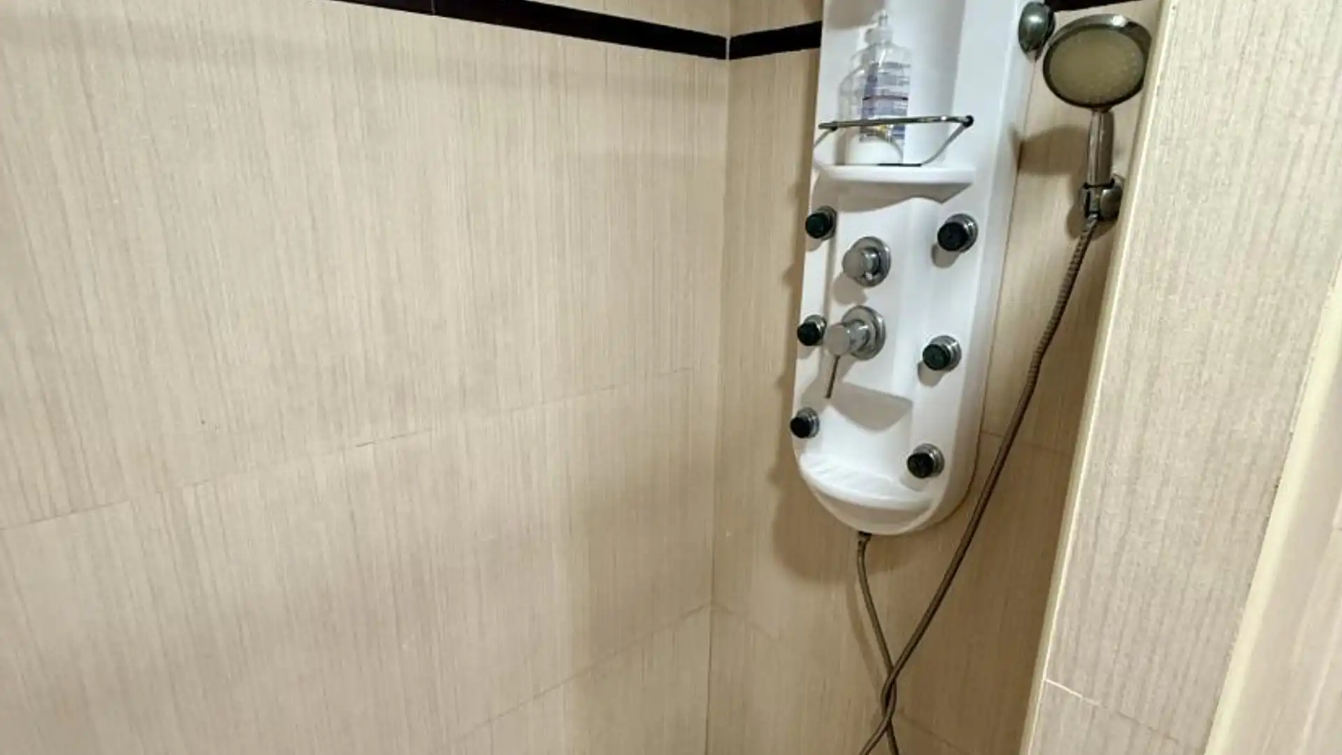 Planta baja en  Carrer de l'Algeps 878B - Foto 10