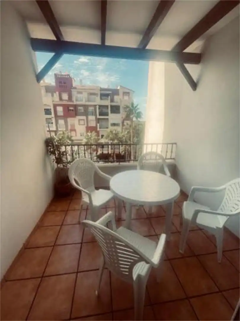 Piso en Playa Poniente - Foto 6
