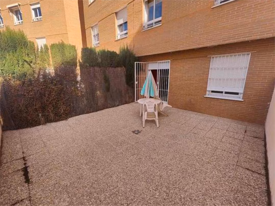 Piso en El Serrallo - Foto 6