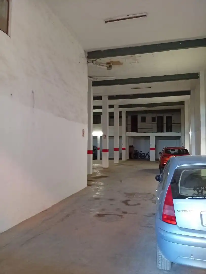 Local comercial en  Carrer Mare de Déu del Socorro 2 - Foto 4
