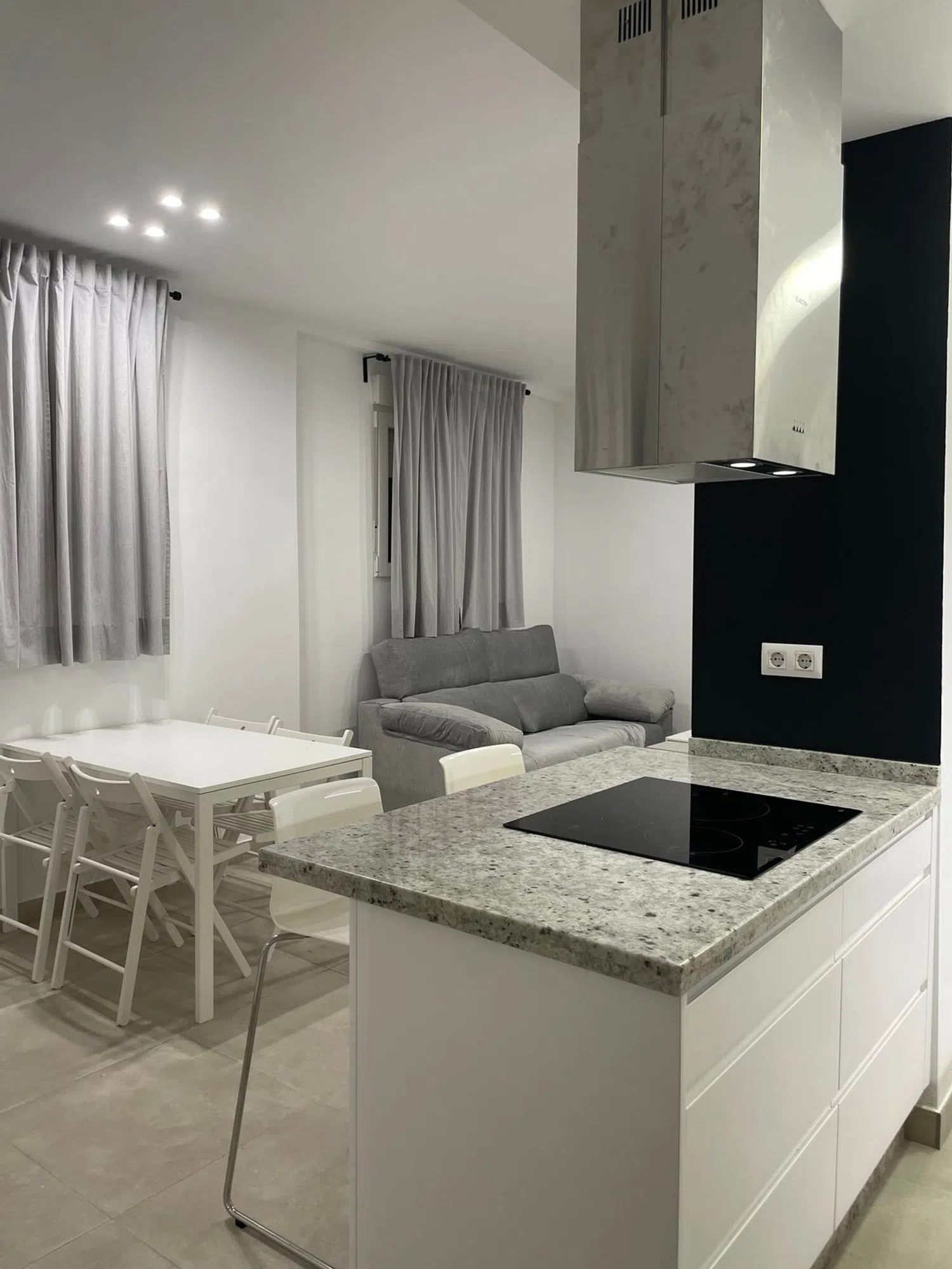 Piso en calle Florencio Quintero, 22 - Foto 2