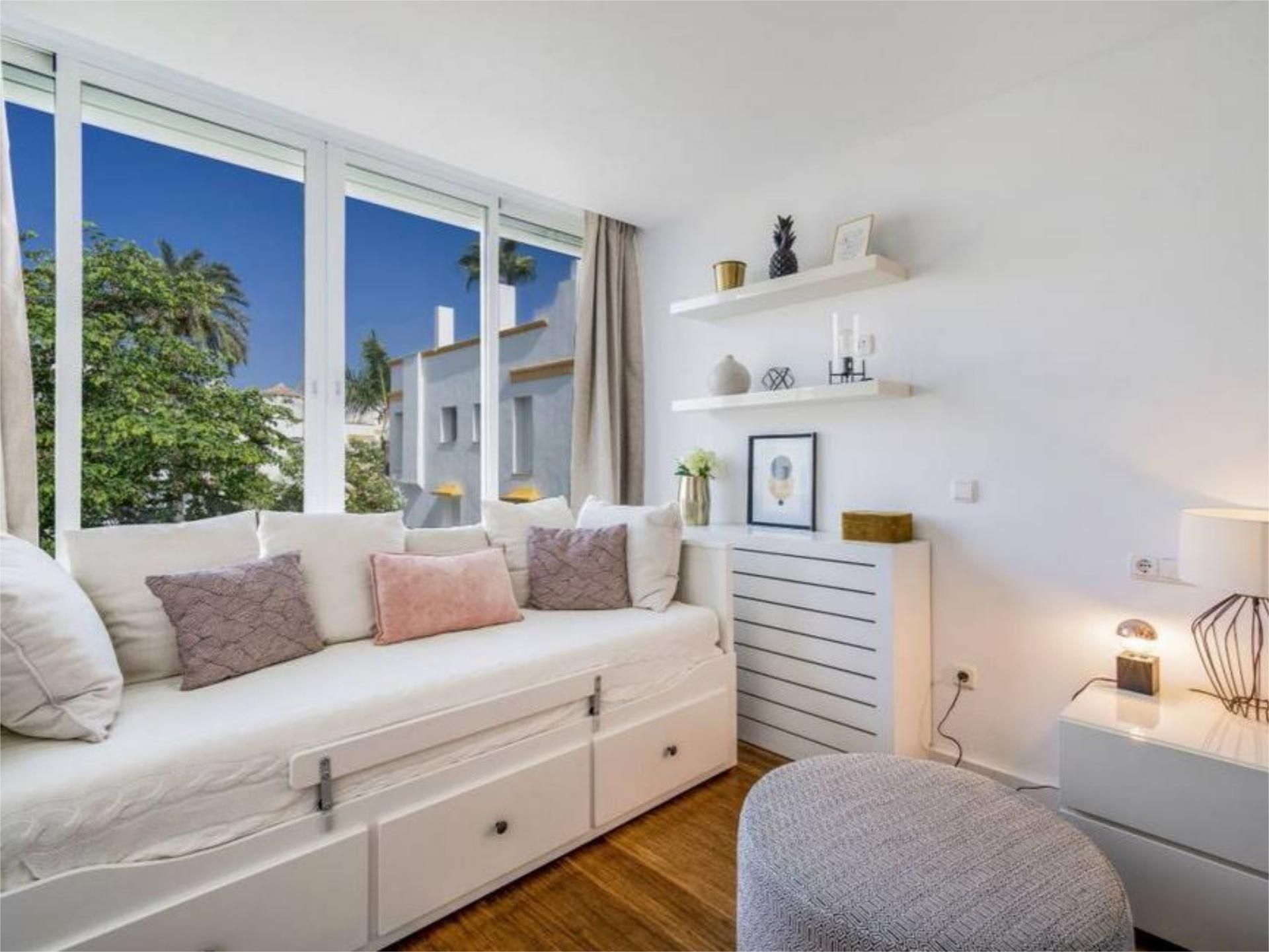 Planta baja en  Paseo Marítimo 5 - Foto 12