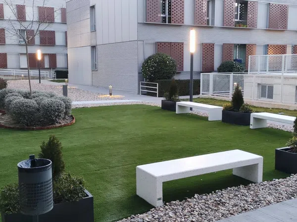 Piso en avenida de la rioja, 49