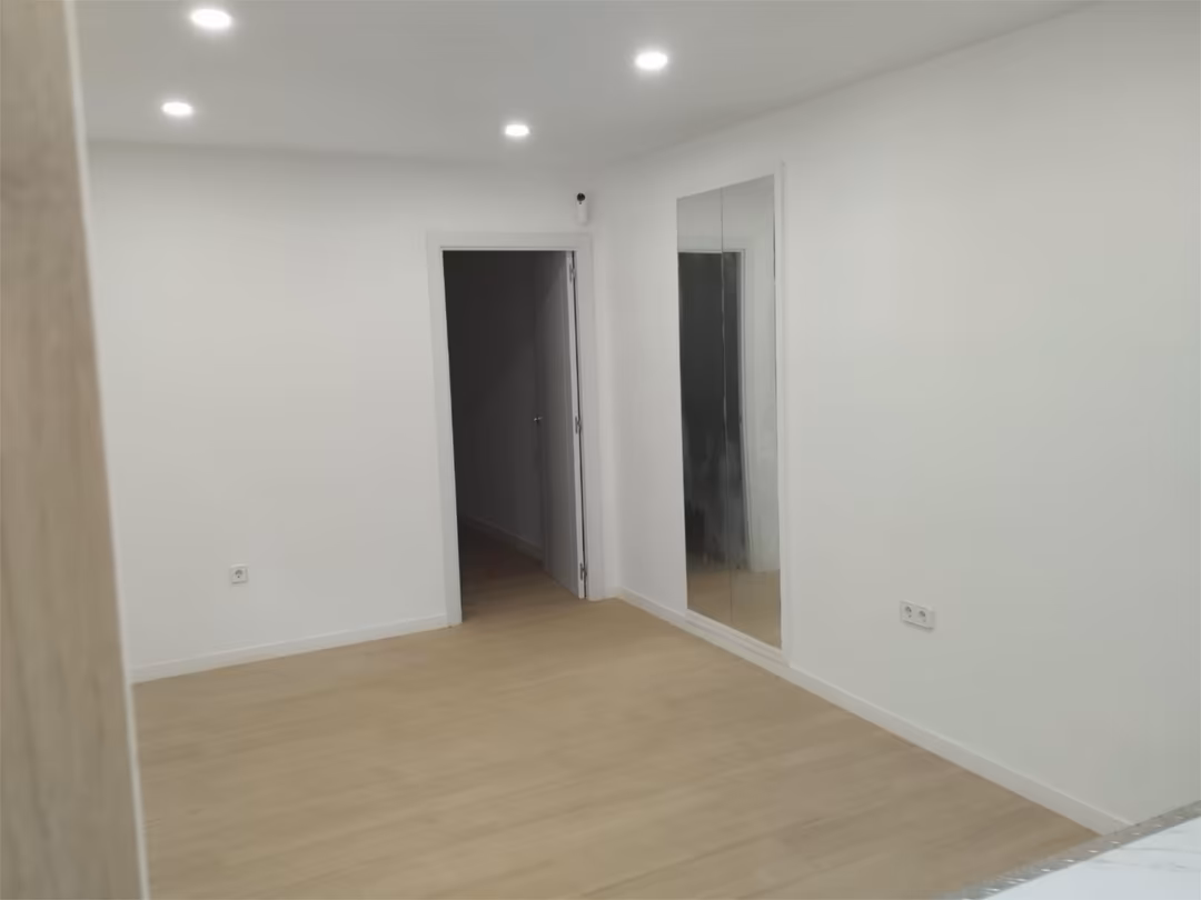 Piso en  Plaça de les Matemàtiques 35U - Foto 4