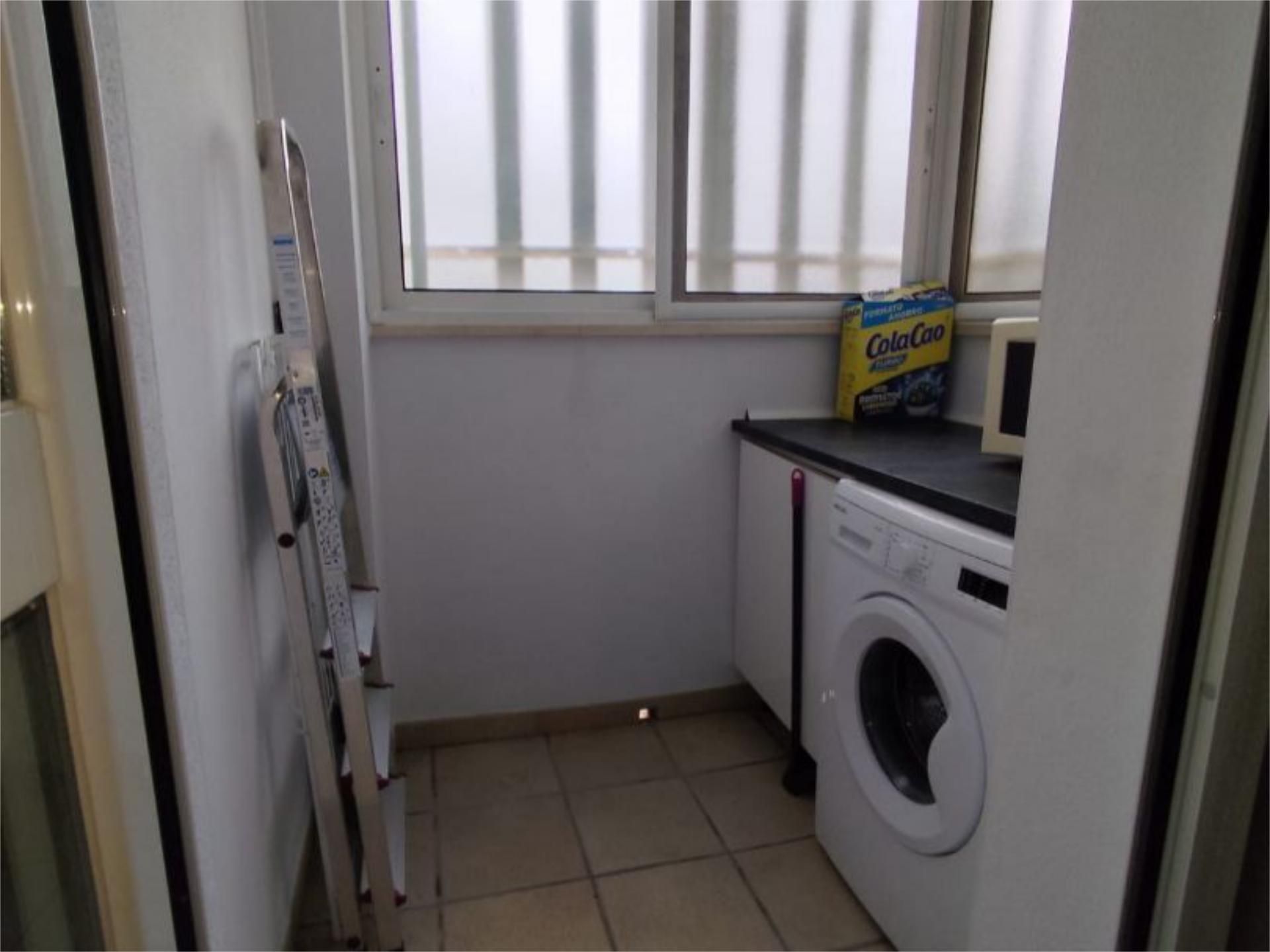 Piso en  Avenida Rocio Jurado 7 - Foto 31