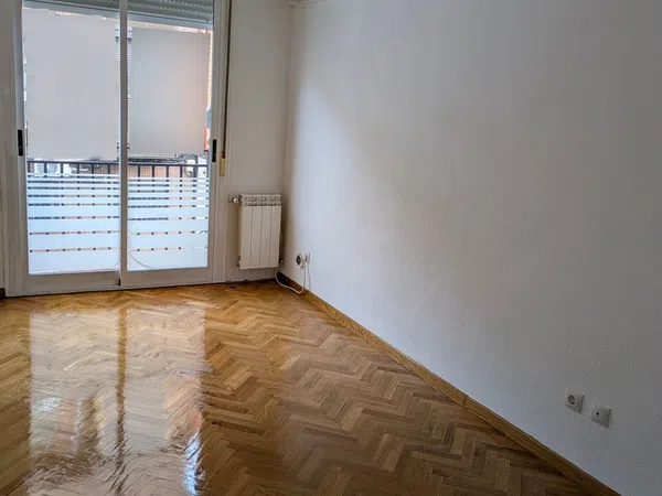 Piso en calle de Oropéndola, 17