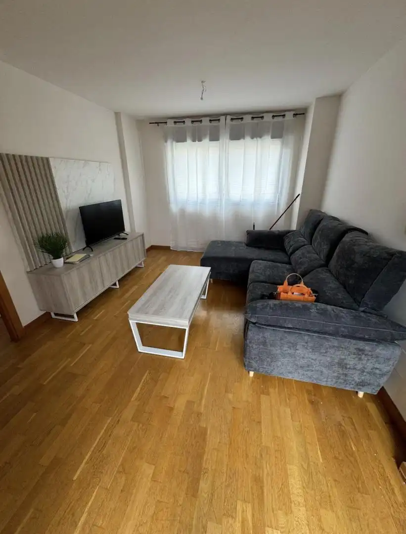 Piso en  Calle Fernando Sanchéz Agüera 24 - Foto 1