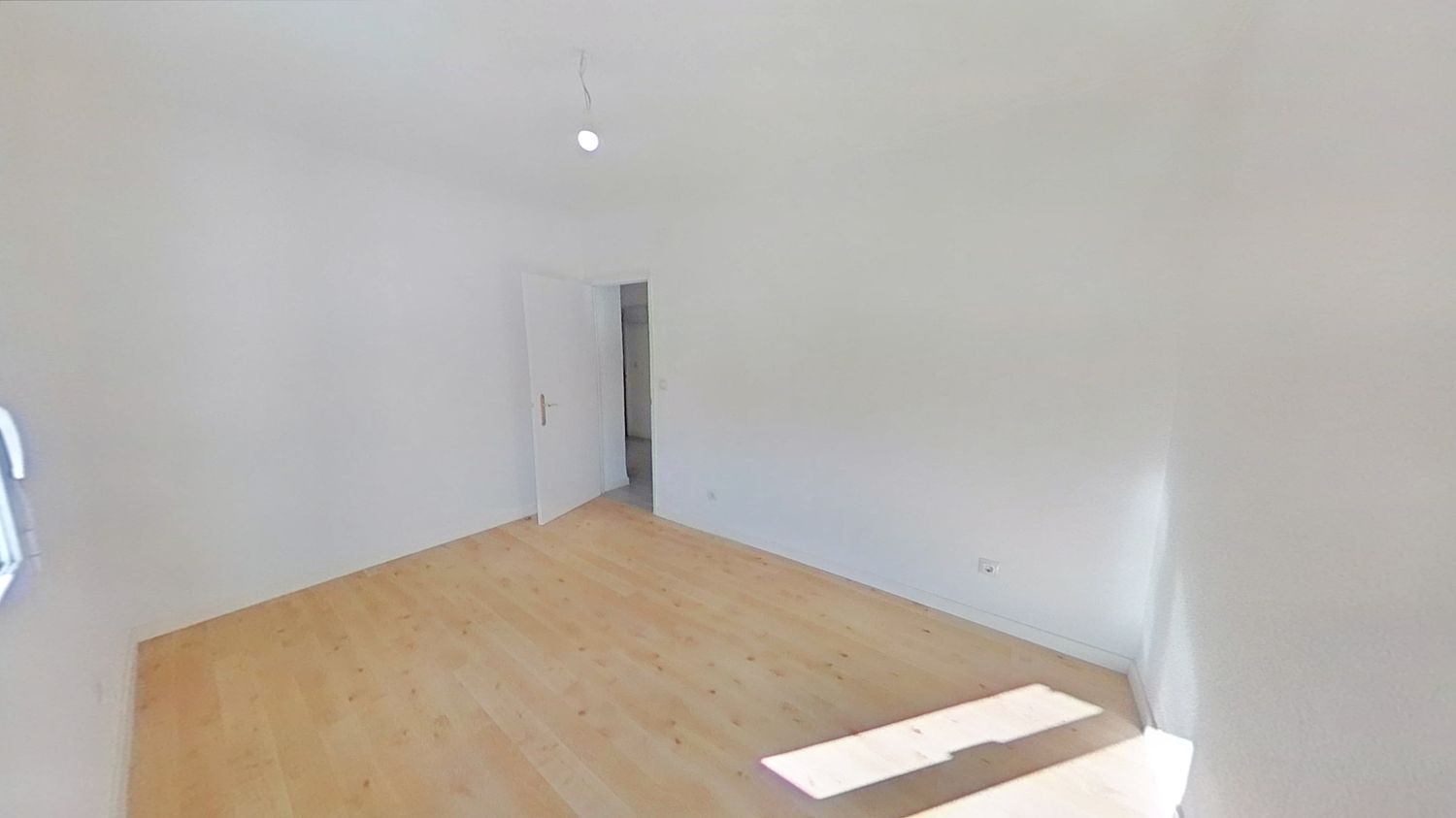 Piso en La Alhóndiga - Foto 6