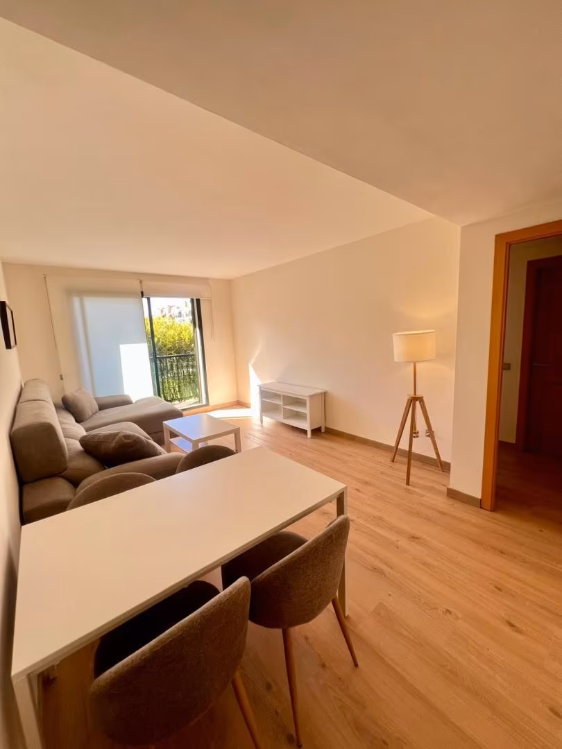 Piso en  Carrer de Gaston Vuillier 8